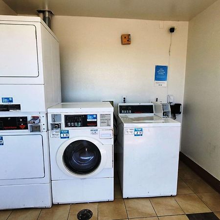 Motel 6-Webster, Tx - Houston - Nasa Lake Екстериор снимка