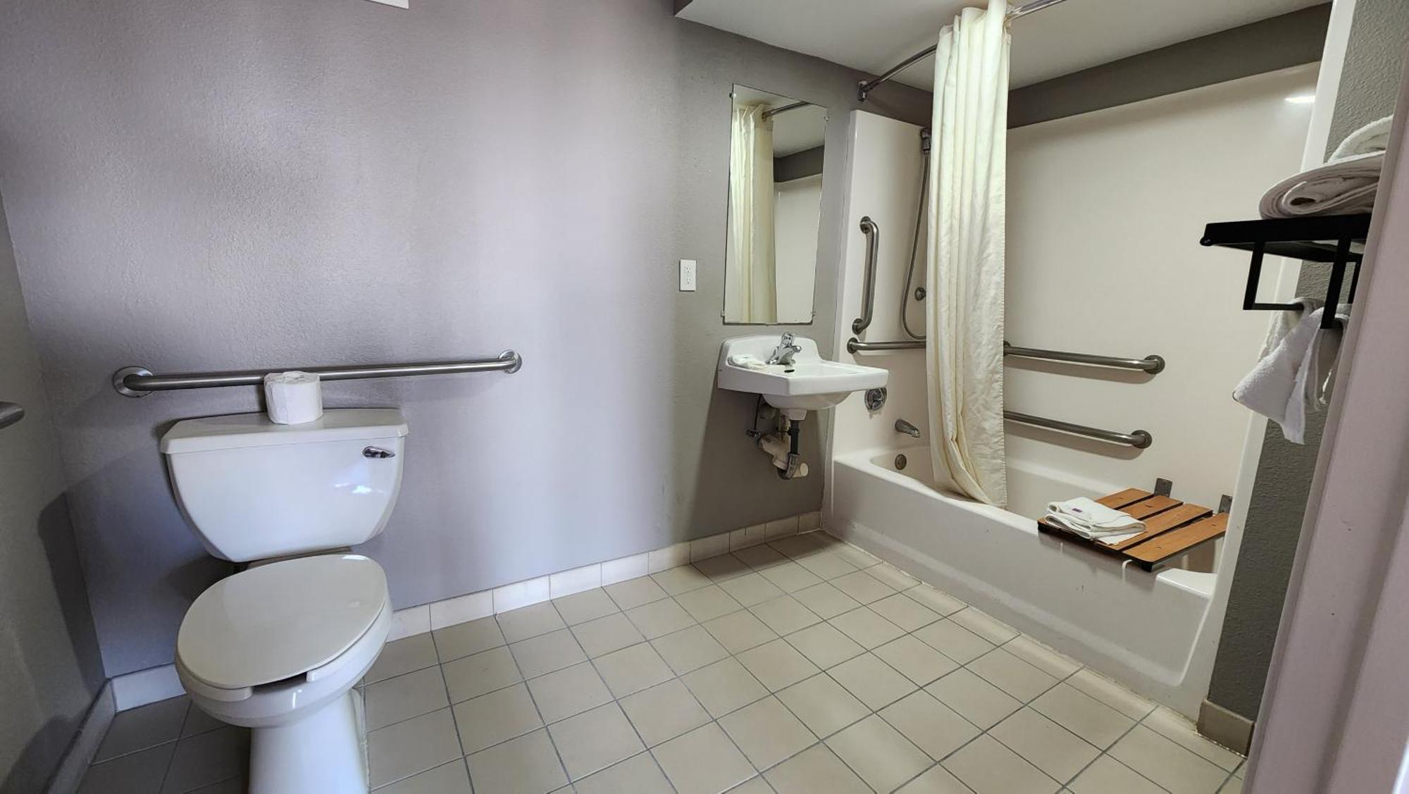 Motel 6-Webster, Tx - Houston - Nasa Lake Екстериор снимка