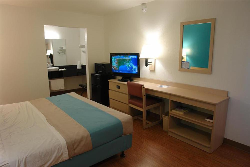 Motel 6-Webster, Tx - Houston - Nasa Lake Стая снимка
